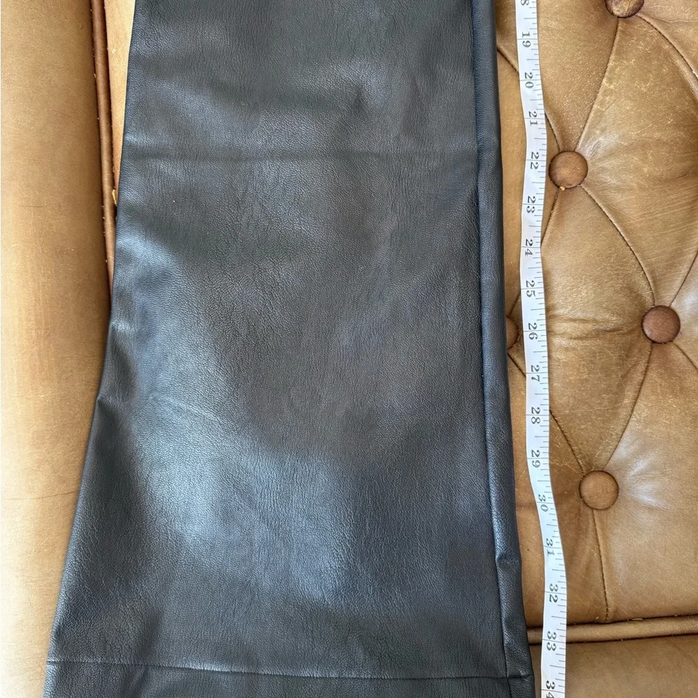 Spanx Size XL Tall Women’s Leather Black Flare Pants - Picture 5 of 9